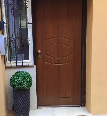 Nocleg ze śniadaniem Casina In Via Foria Neapol