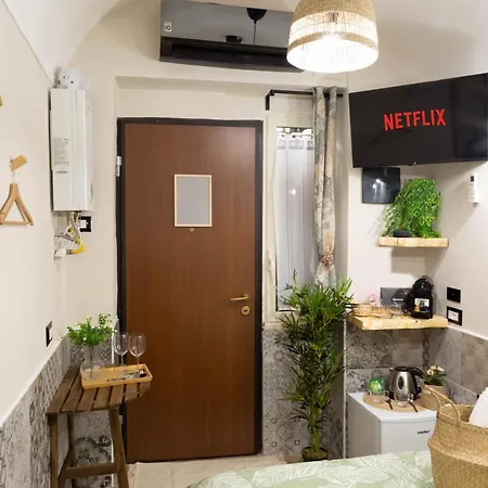 Casina In Via Foria * Neapol